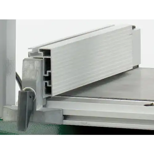 Record Power BS250 Bandsaw - bandsaw