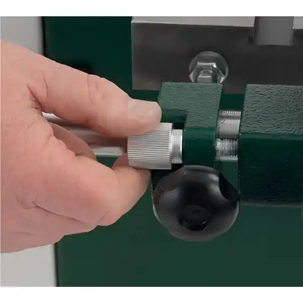 Record Power Sabre 300 12’’ Bandsaw + Free AC400 Two Stage Air Filter 69000 + AC400