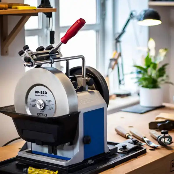 Tormek T-8 Original & FREE Rotating Base TOR-T-8O-Bundle